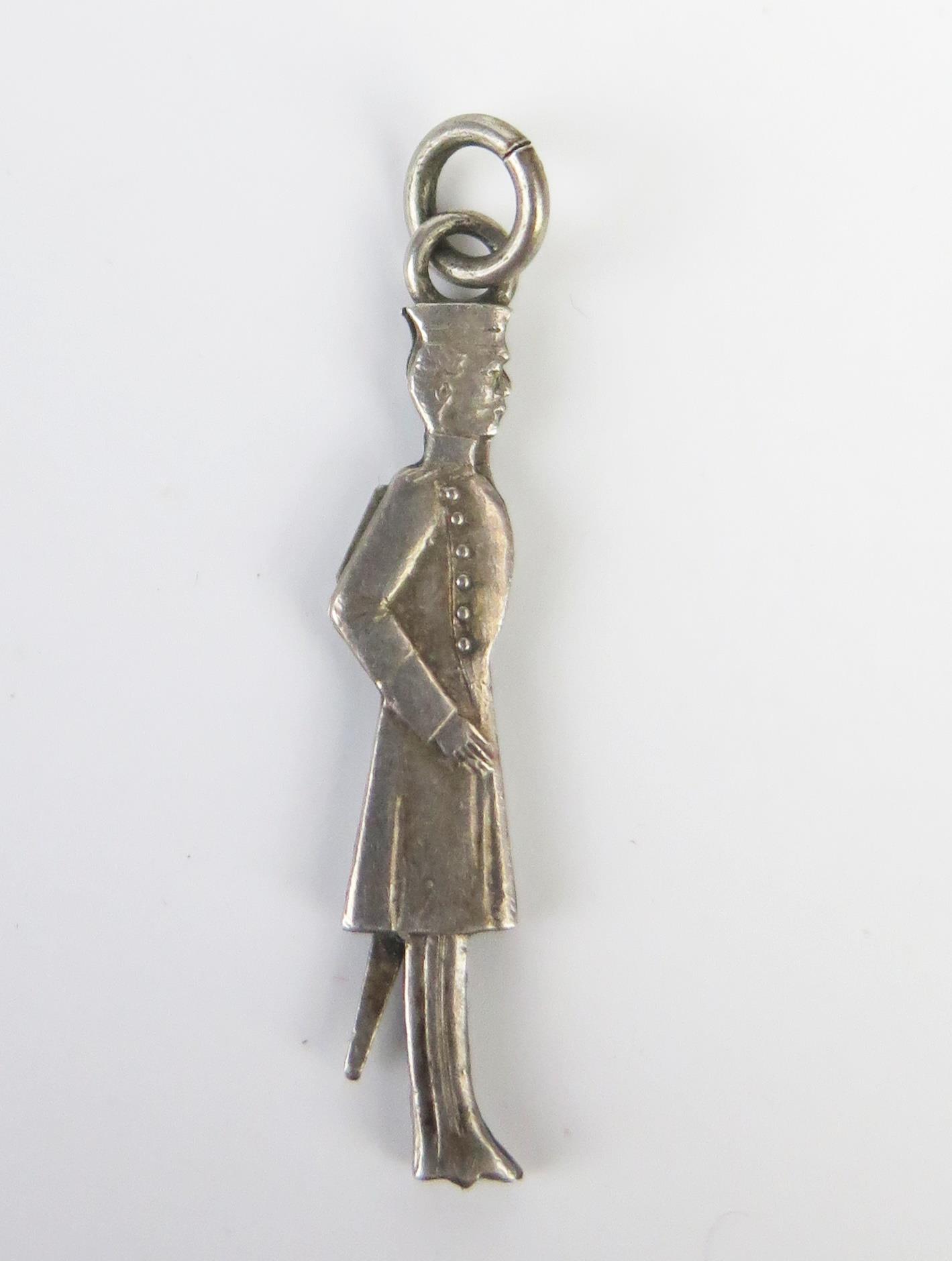 An Antique White Metal Articulated Saluting Officer Pendant, arm moves by adjusting the sword, c. - Image 3 of 3