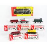 Fleischmann HO Gauge 4335 DB Blue Class 110 Bo-Bo Electric loco with 5 boxed rolling stock -