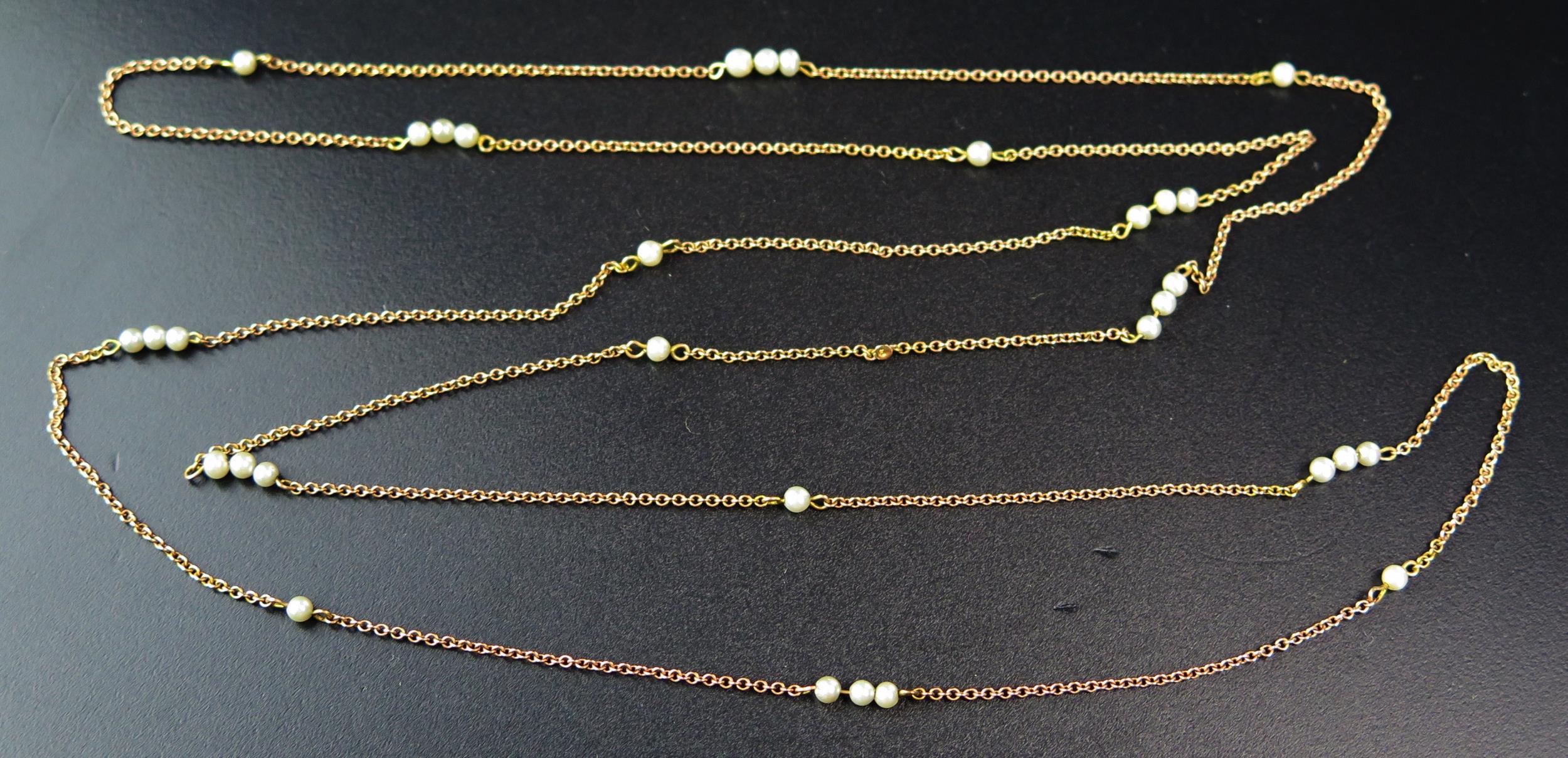 An Antique 9ct Gold and untested Pearl Necklace, 35" (89cm), 3.7g