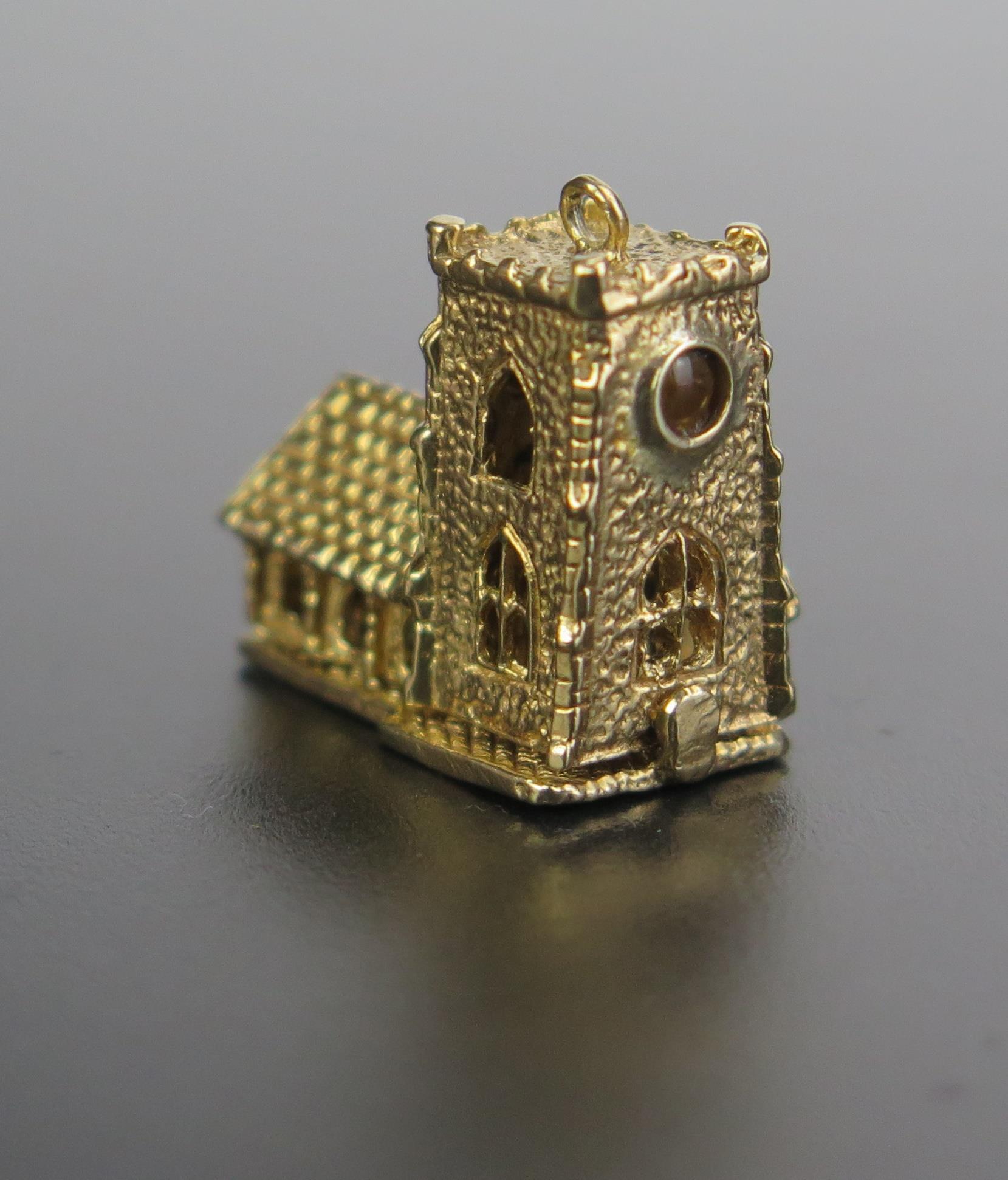 A Hallmarked 9ct Gold Church Charm with Stanhope of Marriage Vows and hinged base opening to - Image 2 of 3