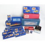 Hornby Hornby Dublo OO Gauge Boxed Track and Trackside Accessories including D1 Through Station,