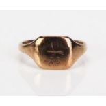 A 9ct Gold Child's Signet Ring, stamped 9CT, size F.5, 1.93g