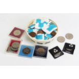A Tub of Commemorative Crowns and old Pennies, 3d and 1.2d coins, 1575g gross