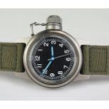 A USN. BU. of SHIPS CANTEEN NAVY COMBAT MILITARY WRIST Model WR 16155. Running