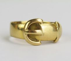 A Victorian 18ct Gold Buckle Ring, 6mm wide band, size T, London 1876, T.L?, 5.4g