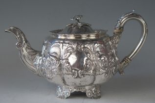 A George IV silver teapot, maker Richard Pearce & George Burrows, London, 1838, of ovoid form, the