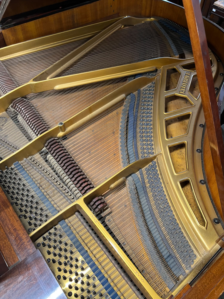 Blüthner (c1930) A 5ft 5in Model 4A grand piano in a mahogany case on square tapered legs; - Image 6 of 10