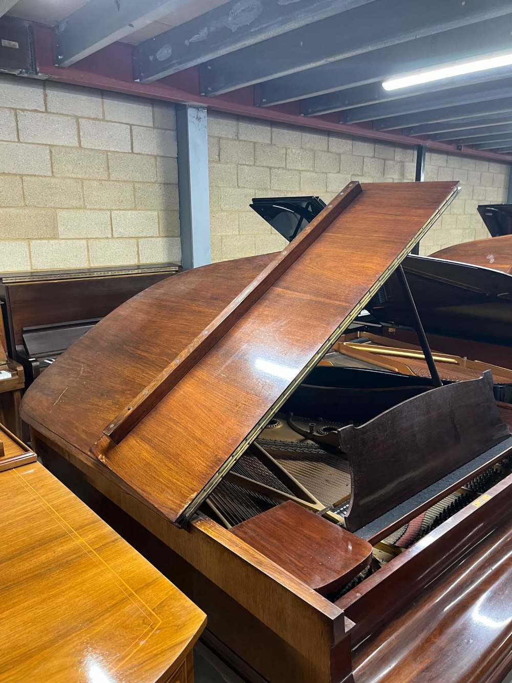 Steinway (c1923) A 6ft 2in Model A grand piano in a rosewood case on square tapered legs; together - Image 7 of 10