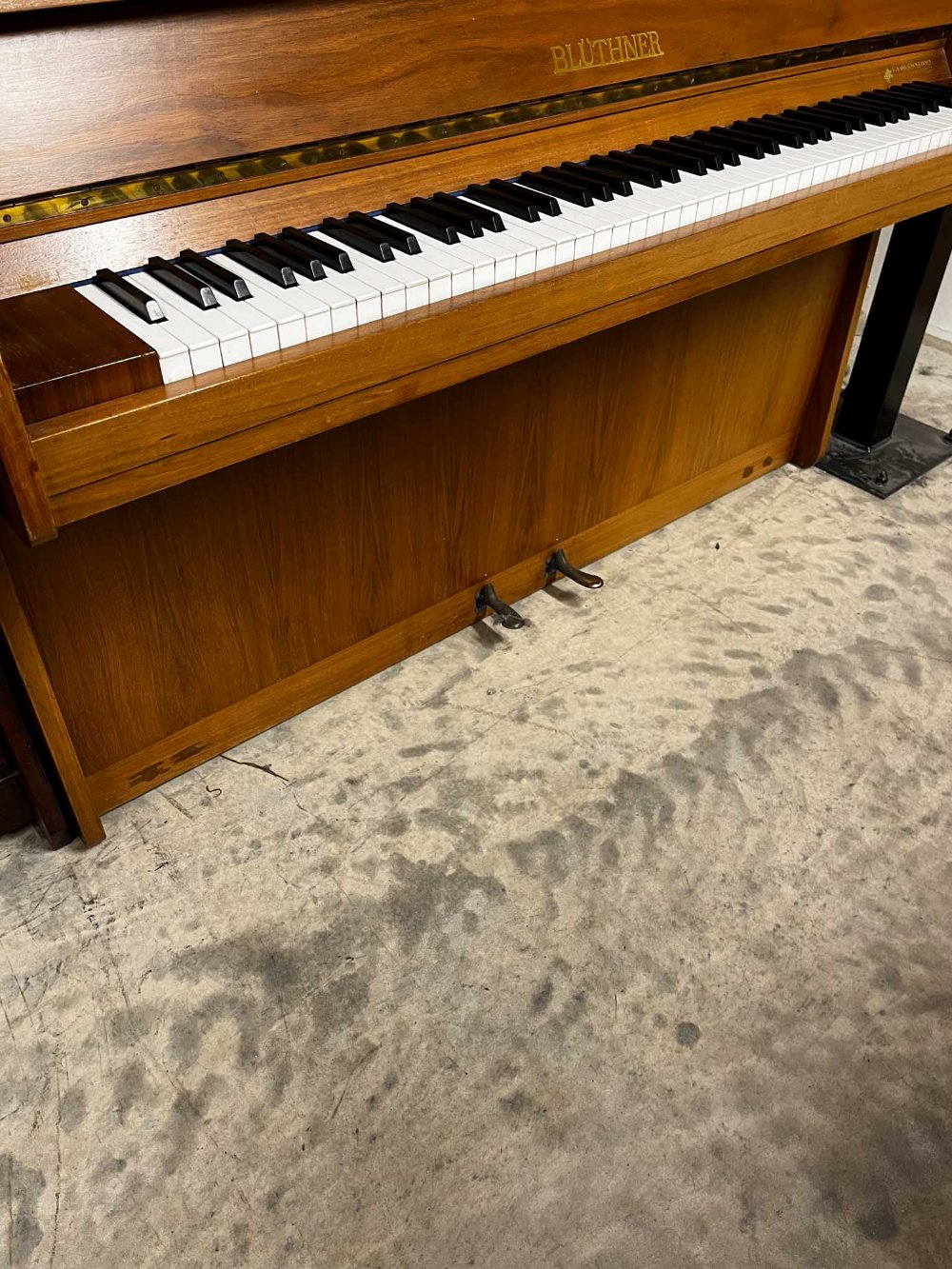 Blüthner (c1976) A Model 112 upright piano in a modern style walnut case. - Image 3 of 4