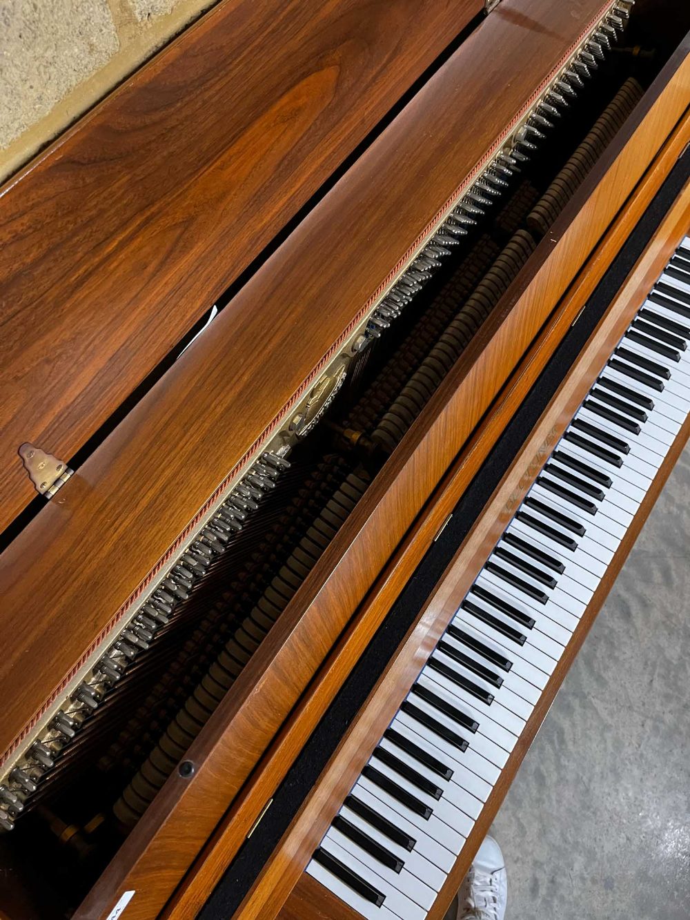 Blüthner (c1976) A Model 112 upright piano in a modern style walnut case. - Image 4 of 4