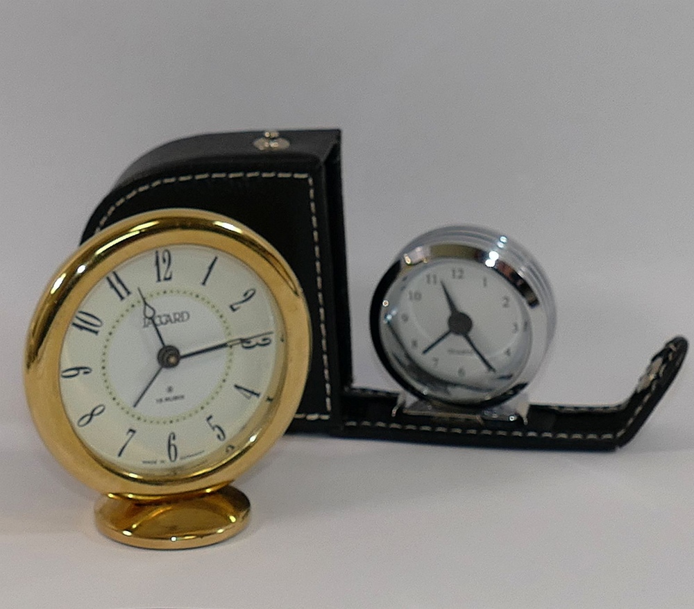 A selection of watches and travel clocks, including a 1970's gold-plated gents Timex wrist watch - Image 3 of 5