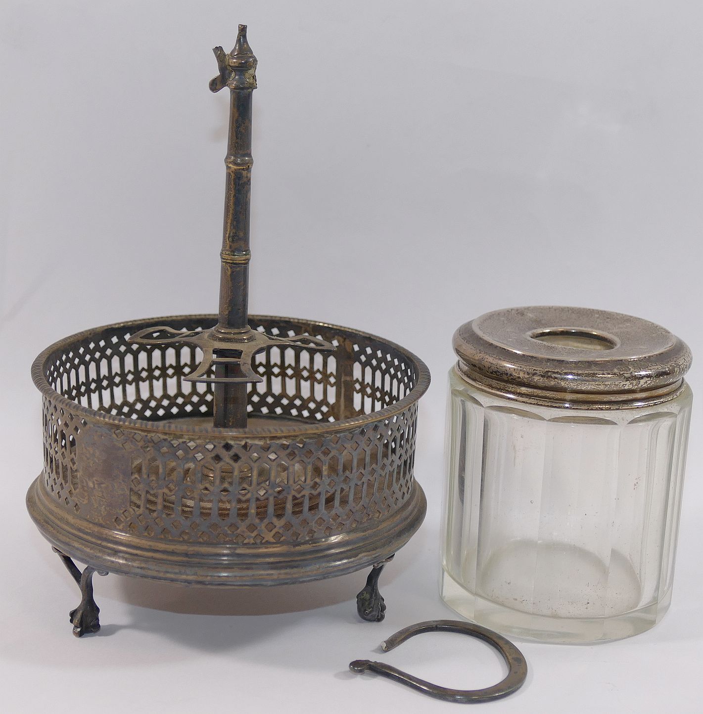 A pair of silver handled fish servers, a George III silver cruet stand, with turned wooden base, - Image 3 of 3