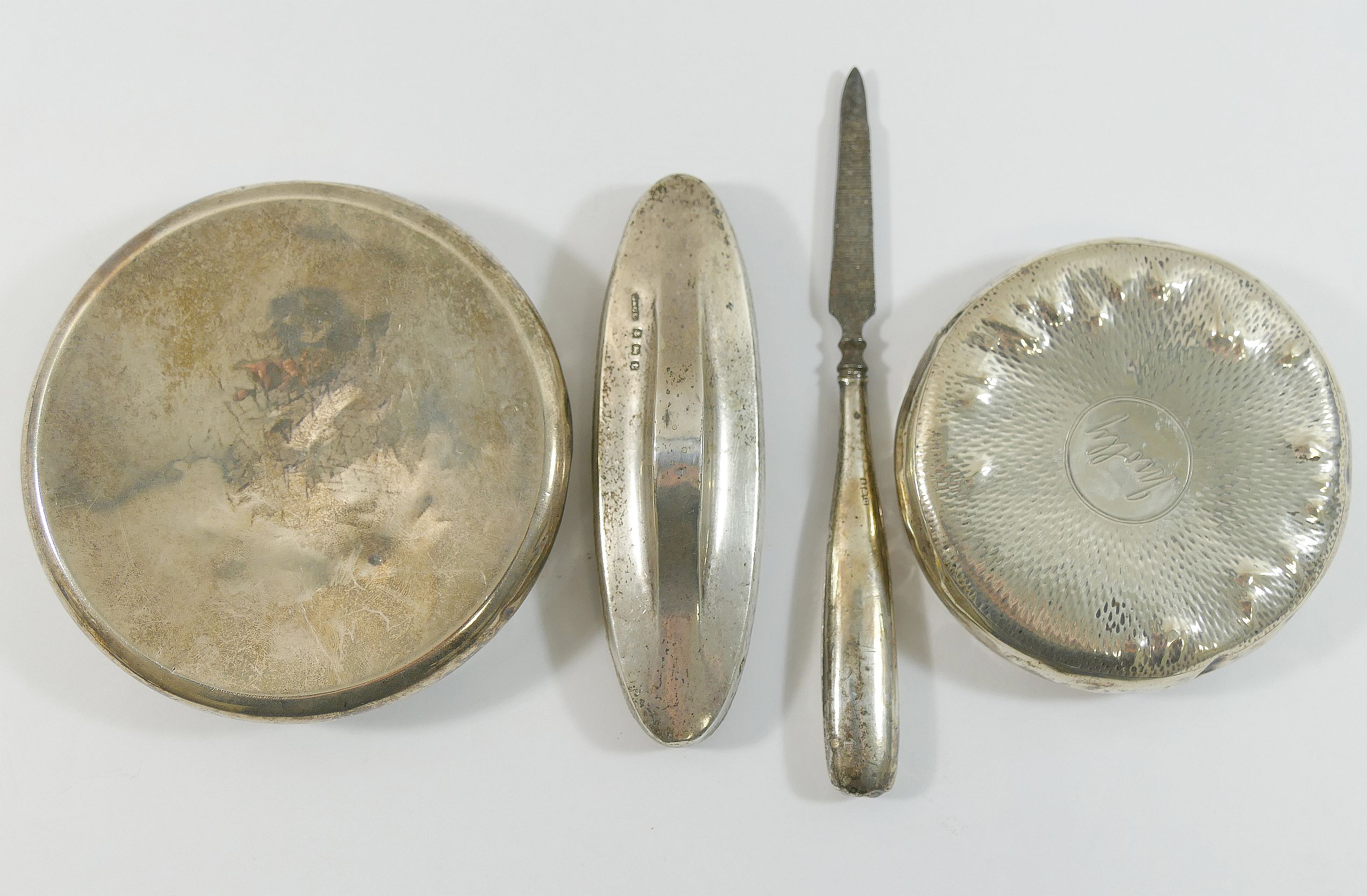 A pair of silver handled fish servers, a George III silver cruet stand, with turned wooden base, - Image 2 of 3