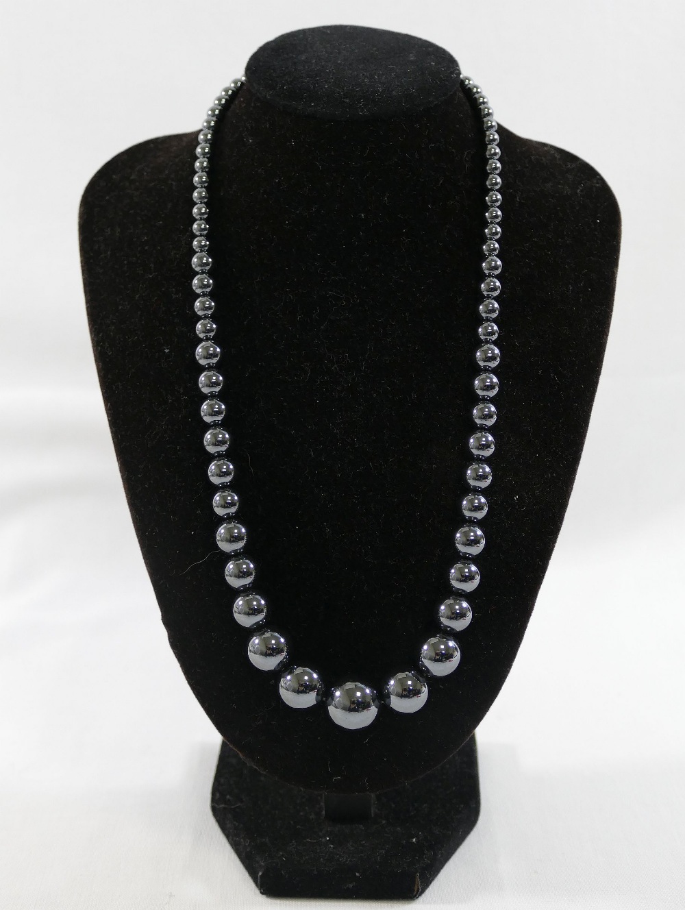 A selection of hematite jewellery comprised of a matching bracelet and necklace, another hematite - Image 2 of 6
