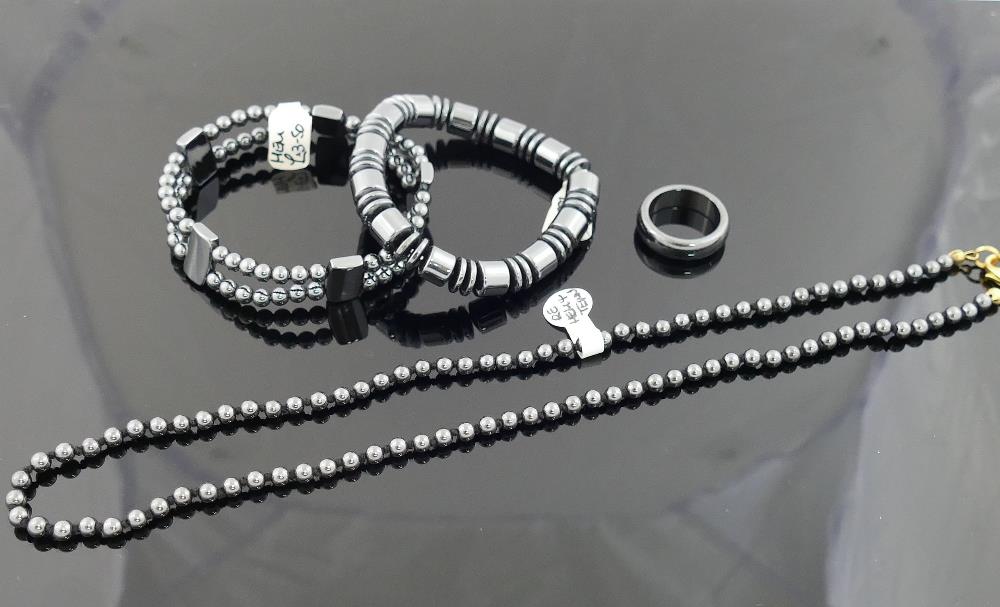 A quantity of hematite jewellery comprised of two bracelets, an individually knotted beaded - Image 3 of 5