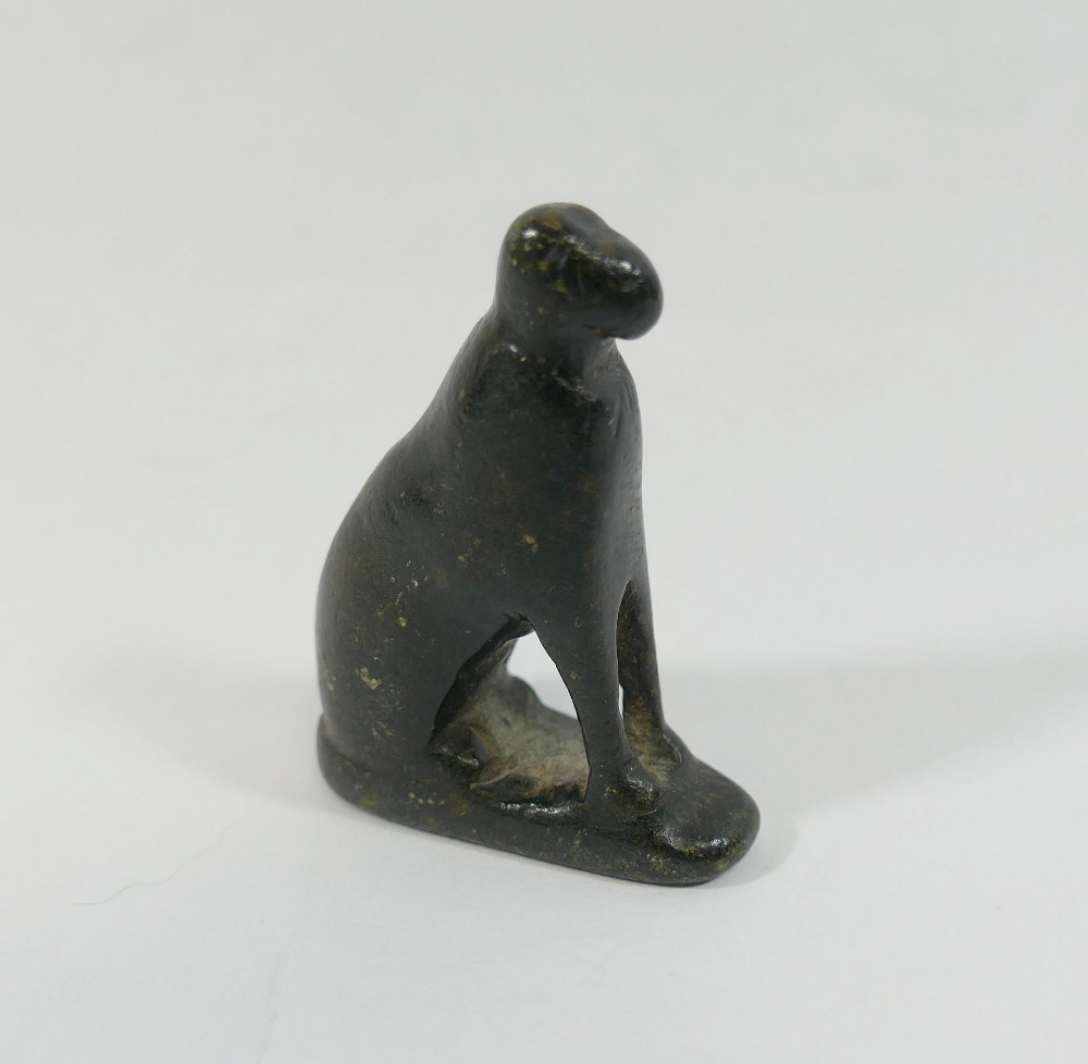 A small Egyptian carved stone Bastet cat amulet, 4.7cm high CONDITION REPORTS & PAYMENT DETAILS