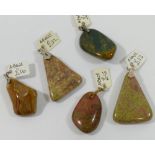 An assortment of hardstone jewellery, mainly agate, along with rhyolite, and pyrite, comprised of 20