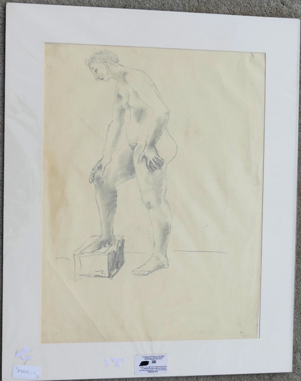 Hugo Dachinger (1908-1996 ), life model sketch of a woman standing with her right foot on a box, - Image 2 of 3