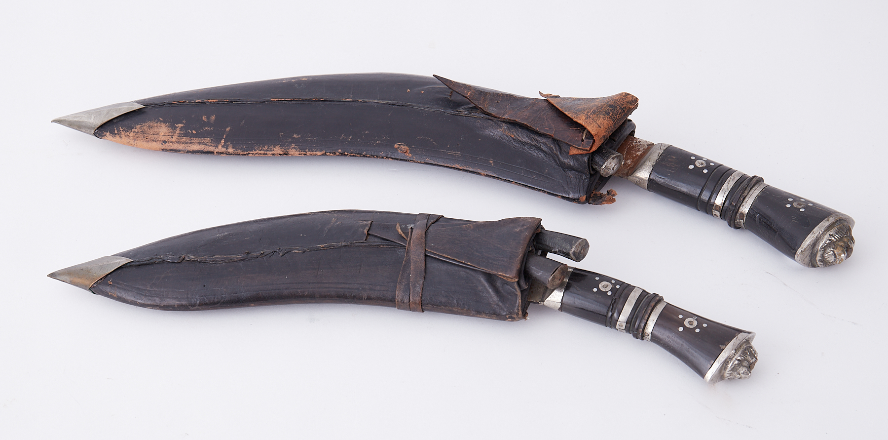 A pair of Kukri knives. - Image 2 of 2