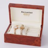 Accurist, ladies 9ct yellow gold Accurist wristwatch in original box, 9.49gm, comes with Guarantee &