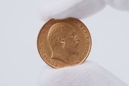 Edward VII, an 1907 gold half sovereign.