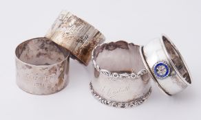 Four silver napkin rings, approx 2.37oz.