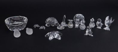 Swarovski Crystal Glass, a collection of fourteen crystal including 'Birds In The Bird Bath', '