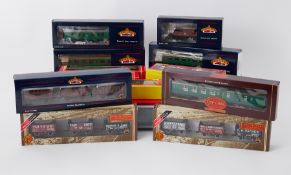 OO Gauge (1:76 Scale), SR Carriages, a collection of Hornby, Bachmann approx 24 list available.