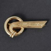 A 14ct yellow gold circle & engraved patterned tie slide / brooch with hinged clip & teeth