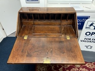 An English 18th Century walnut bureau desk fitted with four drawers on bracket feet height 100cm. - Image 7 of 16