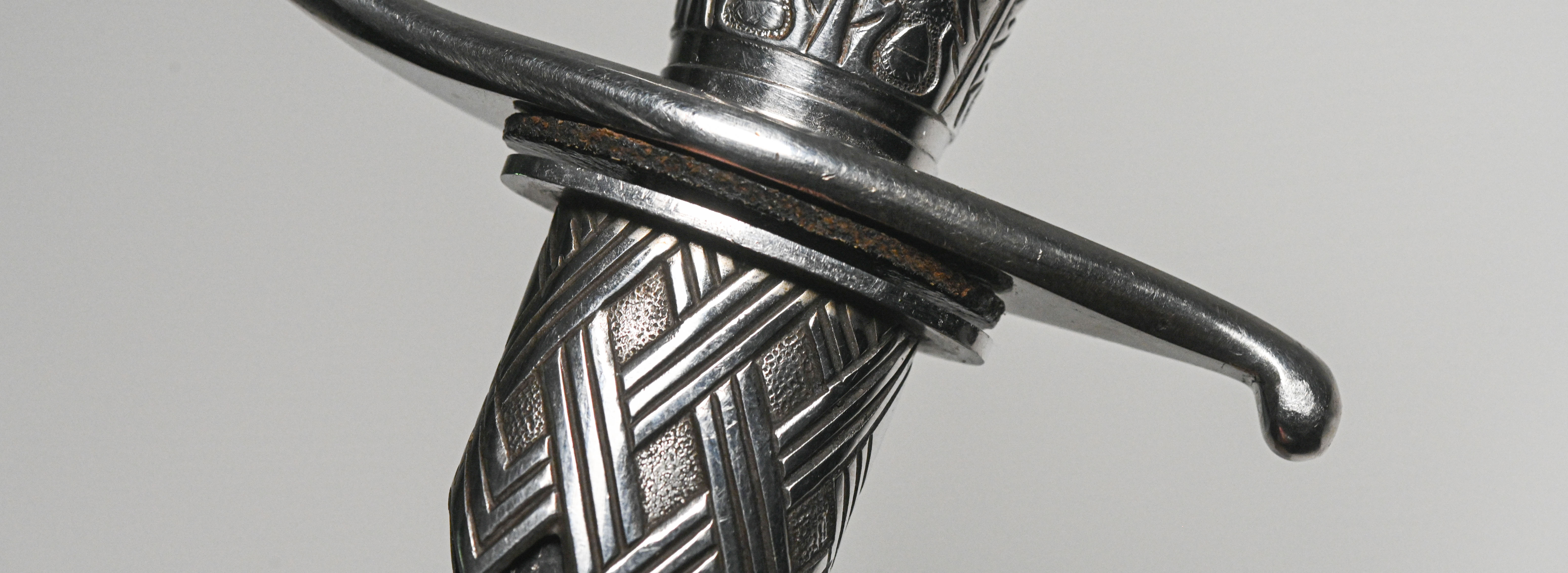 A rare German Second World War SS Officers Sword, 110cm long. Makers mark ROSTFREI, SS embossed on - Image 9 of 12