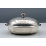 A Victorian round silver muffin dish with cover, scalloped border to edge, screw top finial,