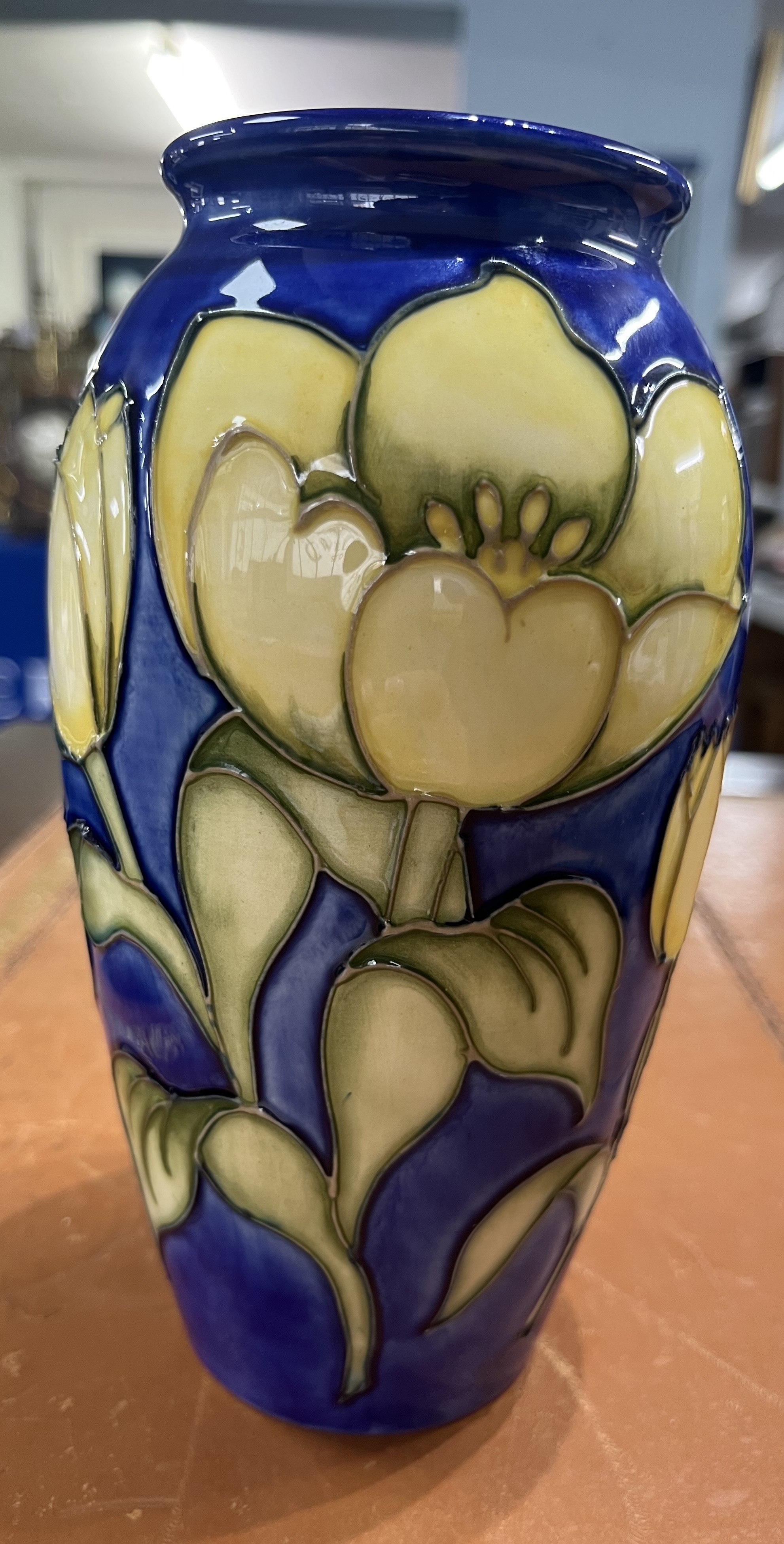 A Moorcroft vase decorated with yellow Tulips on blue background, limited edition of 50, 19cm - Image 3 of 5