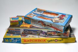 Matchbox playset railway Goods Yard (with original coal) together with Matchbox switch track M3,