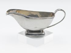 George V silver sauce boat of Art Deco design, maker G & S Co (Goldsmith and Silversmith Company),