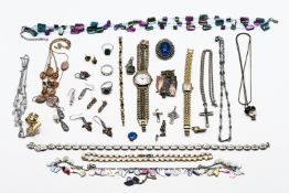 A mixed lot of costume jewellery & silver jewellery to include necklaces, rings, beads, earrings,