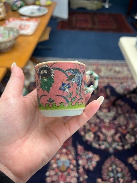 A fine ‘famille-rose’ tankard, 18th century, of cylindrical form with a dragon handle and well - Image 15 of 48