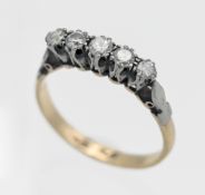An 18ct yellow gold and platinum diamond 5 stone ring, size L/M.