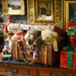 Christmas Collectors Sale