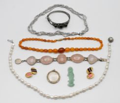 A small collection of mixed jewellery to include a small 'Jade' style pendant, faux pearls, silver