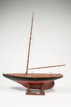 A 1930's pond yacht, Camper and Nicholson's, length 65cm.