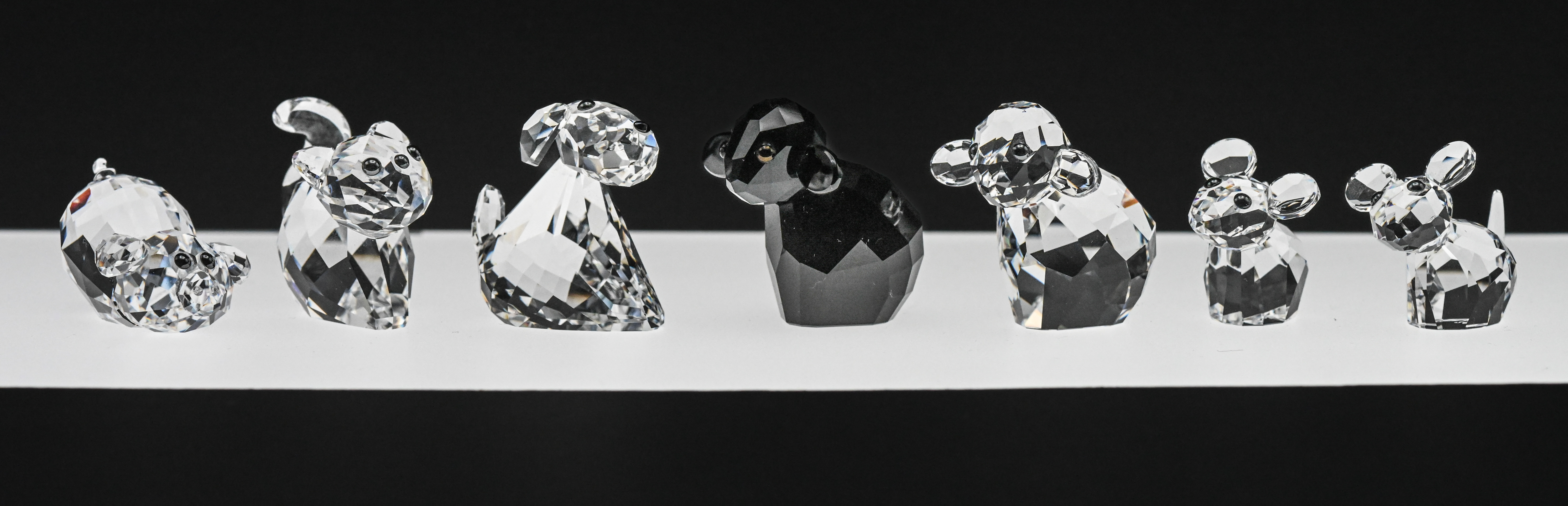 Swarovski Crystal Glass, Collection of Lovelots Pioneers, six items to include 'Piggy Pong Pig'