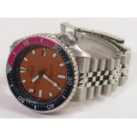 Seiko automatic 150 metres gents divers watch, ticking order, 41mm excl. button 7002-700j. Serial