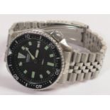 Seiko automatic 150 metres gents divers watch, ticking order, 41mm excl. button. 7002-700j Serial