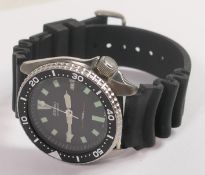 Seiko automatic 150 metres gents divers watch, ticking order, 41mm excl. button. 7002-700j Serial