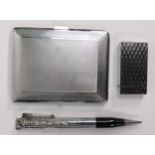 A collection of items to include Ronson Combo Lighter Pen, Colibri pocket lighter & chrome cased