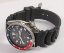 Seiko automatic chronograph mid size unisex watch, ticking order, 37mm excl. button 4205-015T.