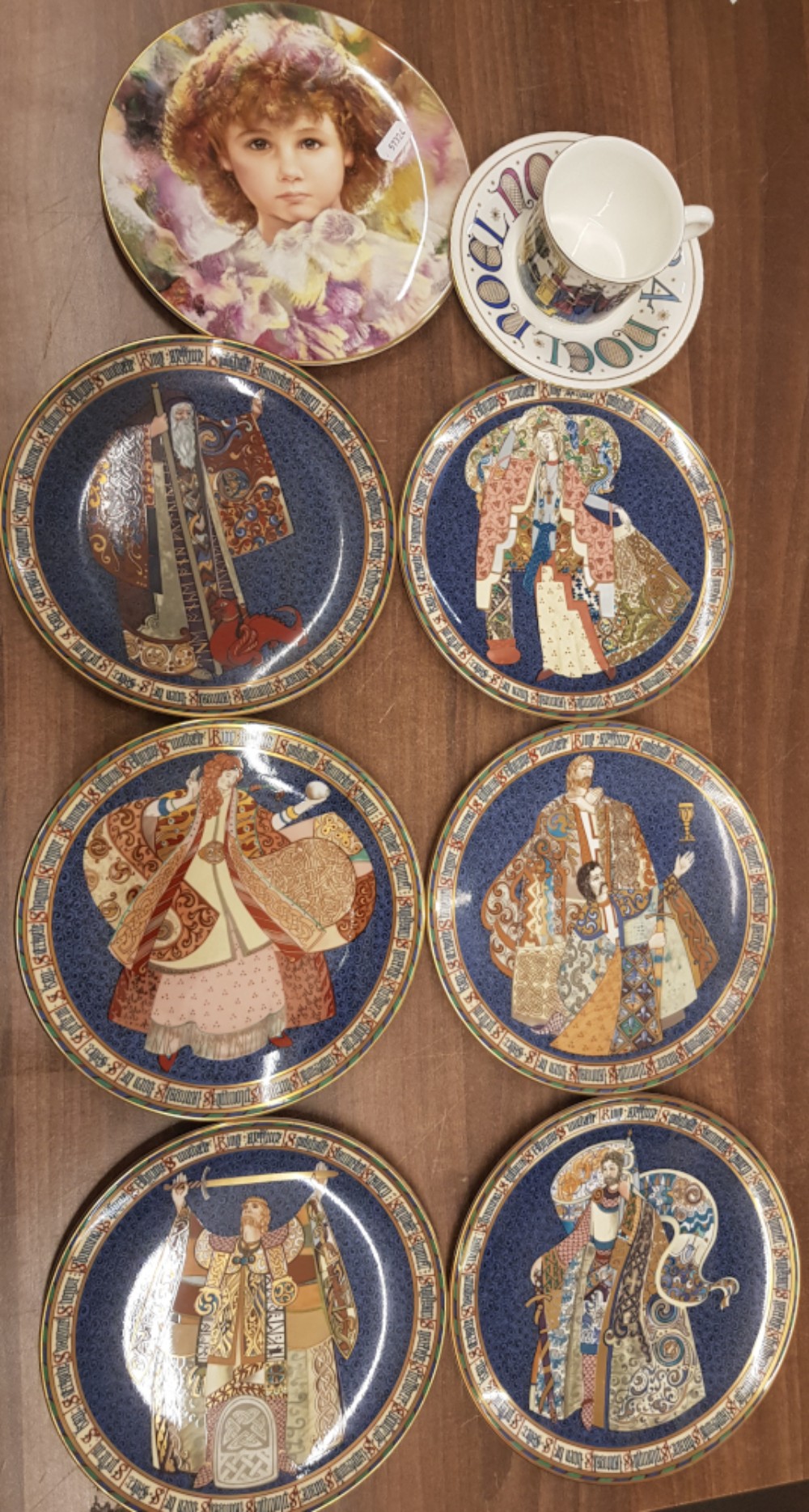 A collection of Minton Arthurian Legends limited edition wall plates, together with a Royal