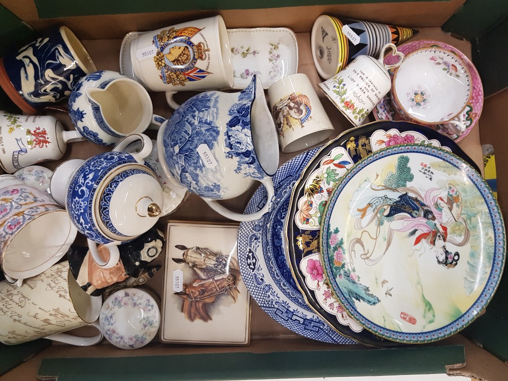 A mixed collection of ceramic items to include Wedgwood lidded sugar bowl, Moorland Chelsea Works