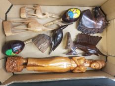 A mixed collection of carved African hardwood figures (1 tray)